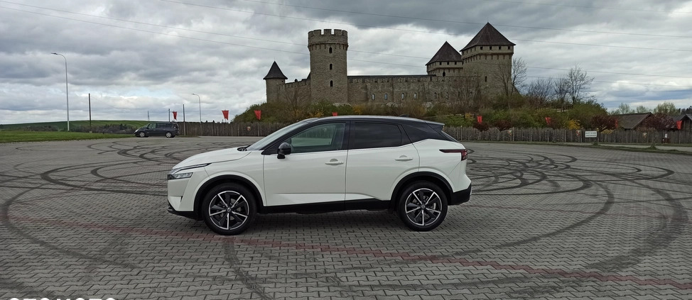 Nissan Qashqai cena 102999 przebieg: 34800, rok produkcji 2022 z Wadowice małe 781